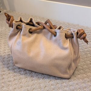 Sundance Leather Made In Italy Bucket Style Bag